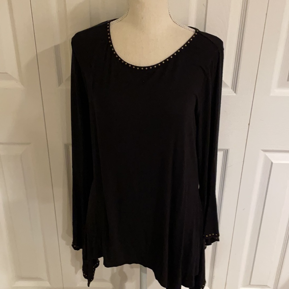 C.Olives Black Tunic